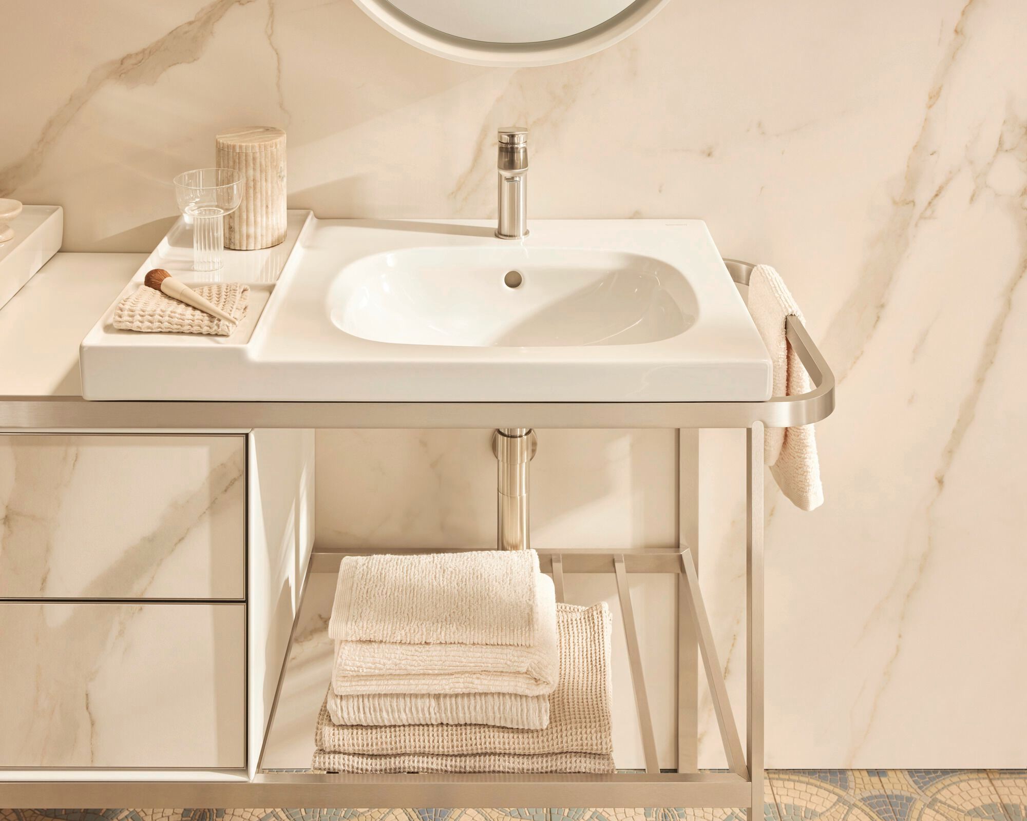 Керамическая раковина с полукруглой прямоугольной раковиной Duravit Aurena ARCH-00032157 - Вид №1