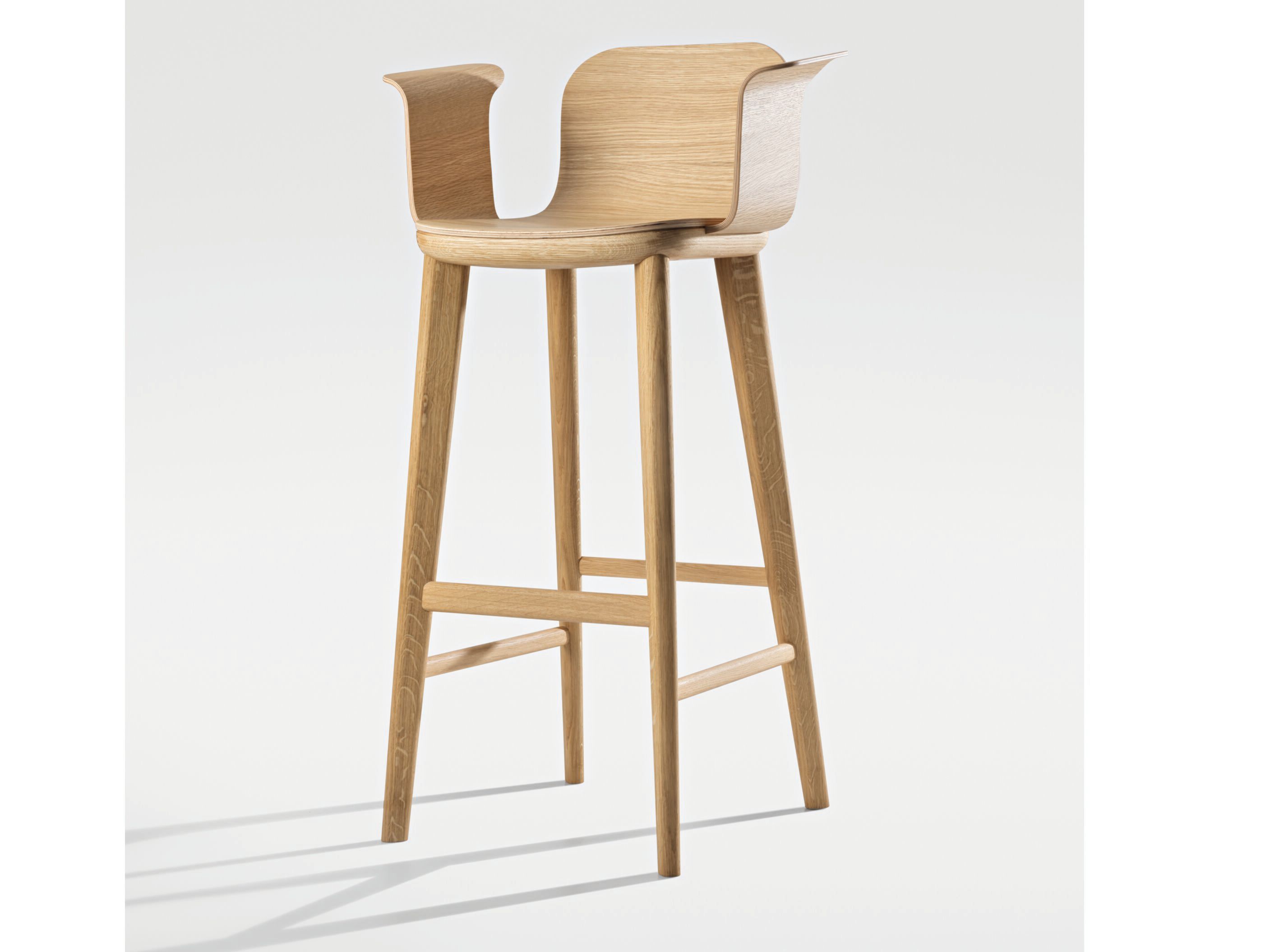 Высокий деревянный стул ZEITRAUM Aeon ARCH-00061578