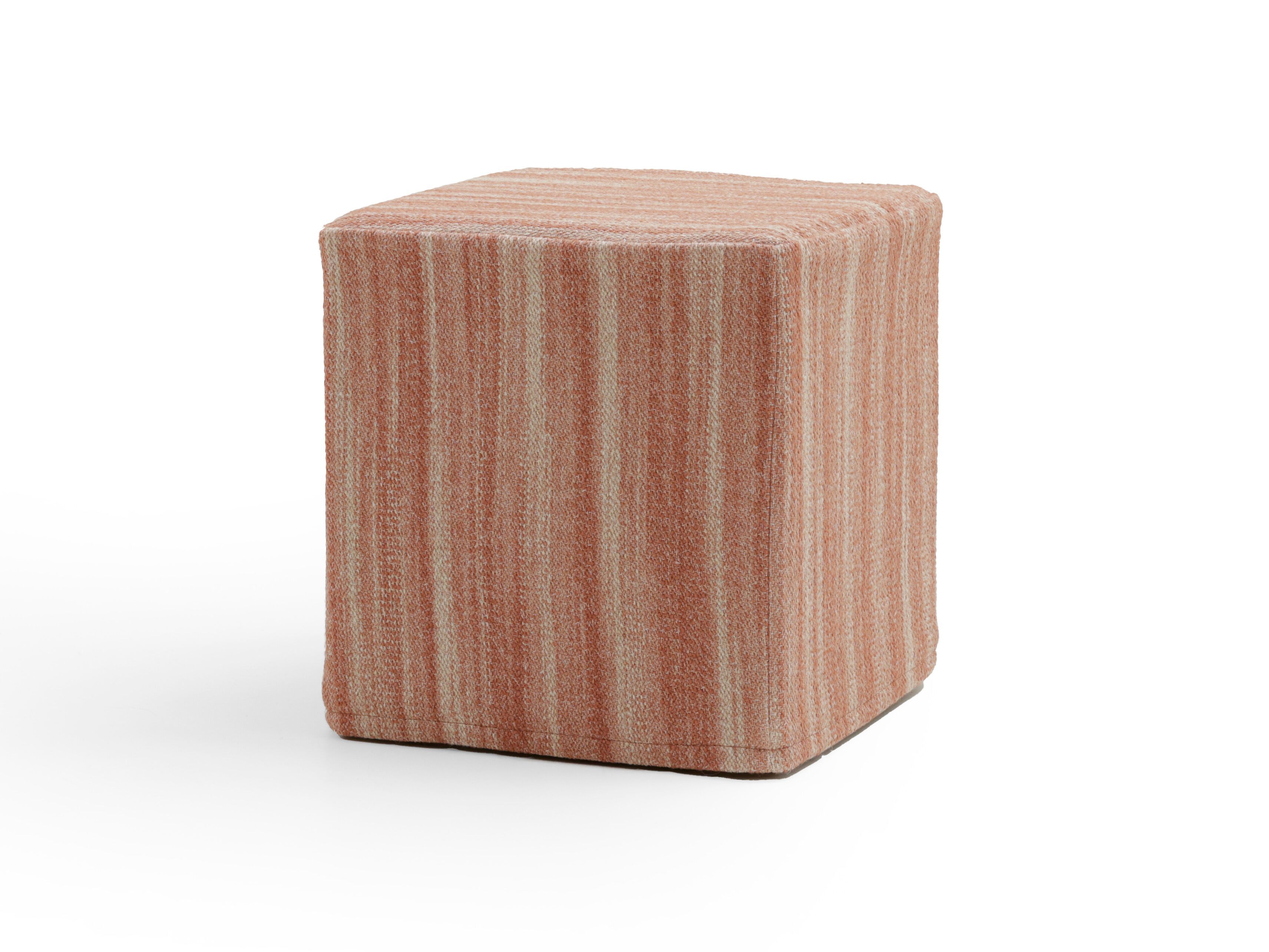 Квадратный пуф из ткани Collett & Victor KUBUS ARCH-00038759