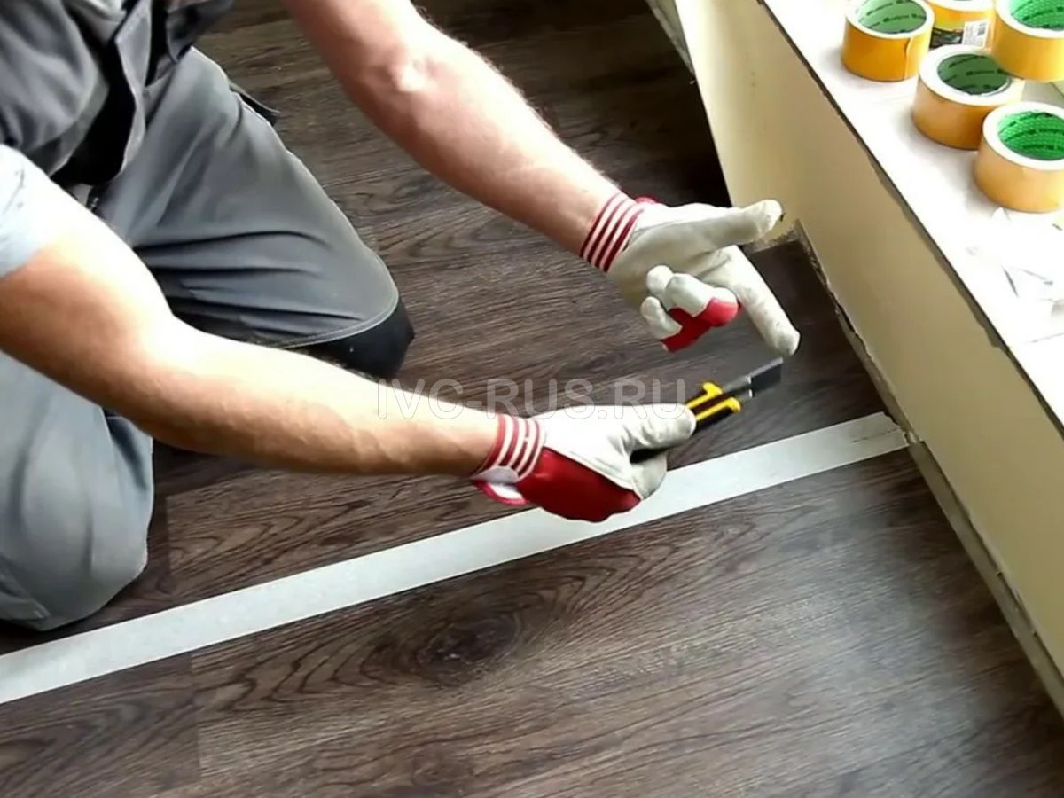 Линолеум коммерческий SEMI CONTRACT PARTNER - СЕЙМИ КОНТРАКТ ПАРТНЕР i511040 IVC-RUS  - Вид №1