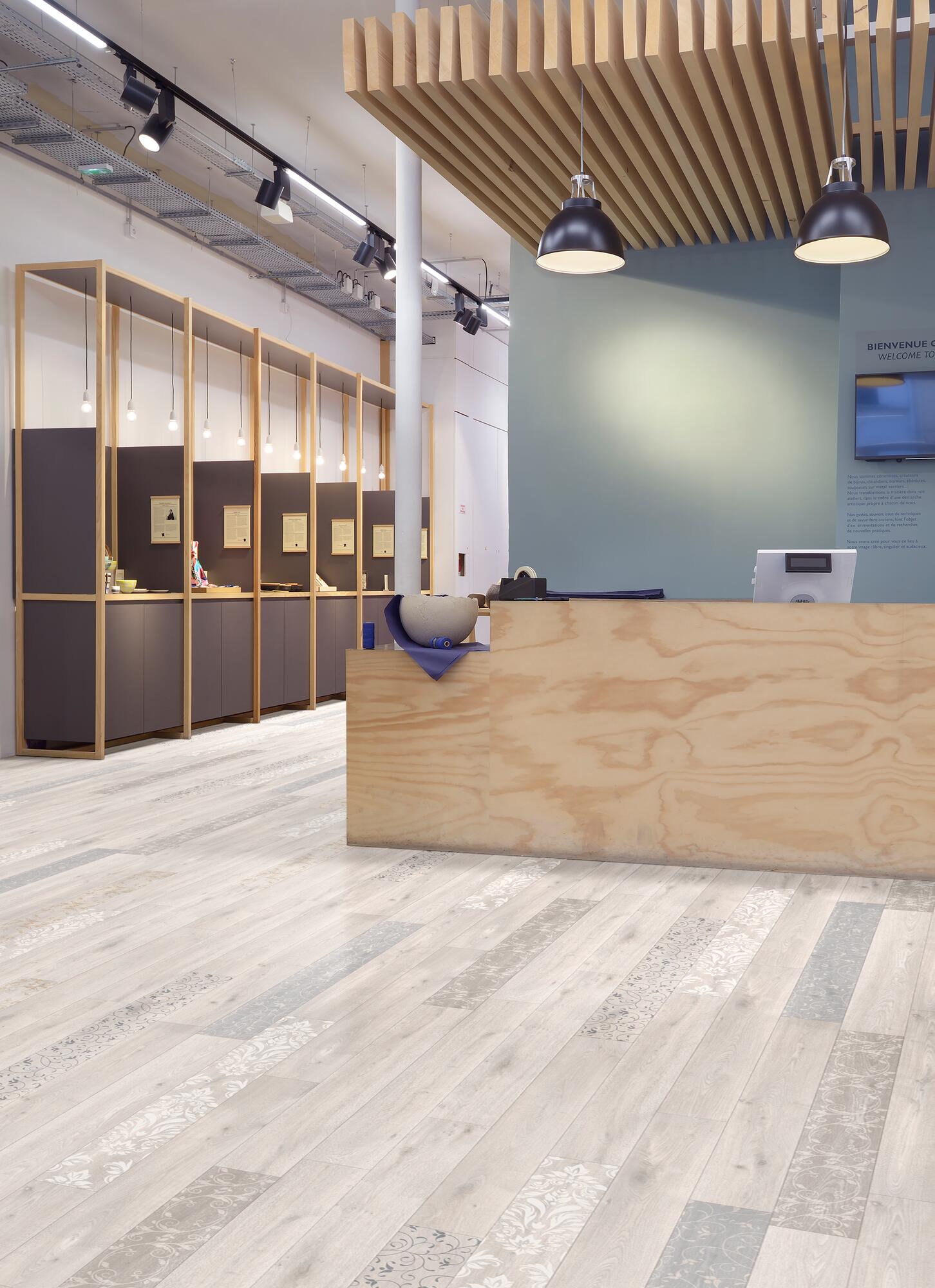 Нескользящий виниловый пол с эффектом дерева BEAUFLOR Evasion ARCH-00107019 - Вид №1