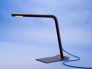 Martinelli Luce Регулируемая светодиодная настольная лампа из алюминия Colibrì 811/t/h/ne