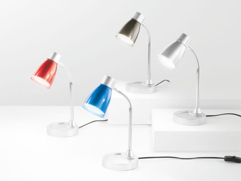 Регулируемая настольная лампа из пластика и металла Fan Europe Lighting окружающий свет дизайн ARCH-00109356