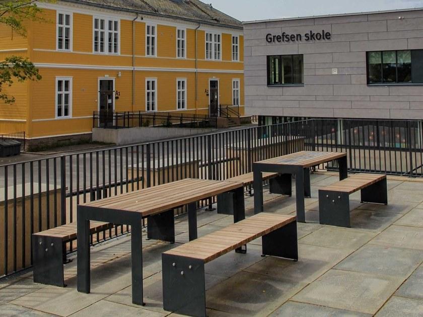 VESTRE Стол для общественных мест из стали и дерева Vroom sun-id-1415752 - Вид №1