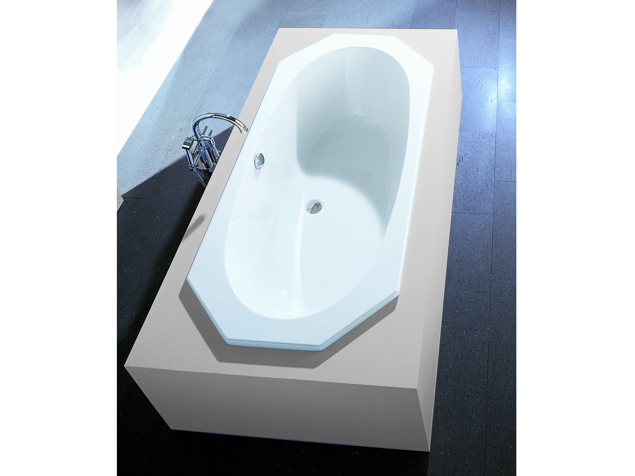 Акриловая восьмиугольная ванна HOESCH Armada ARCH-00089948 - Вид №1
