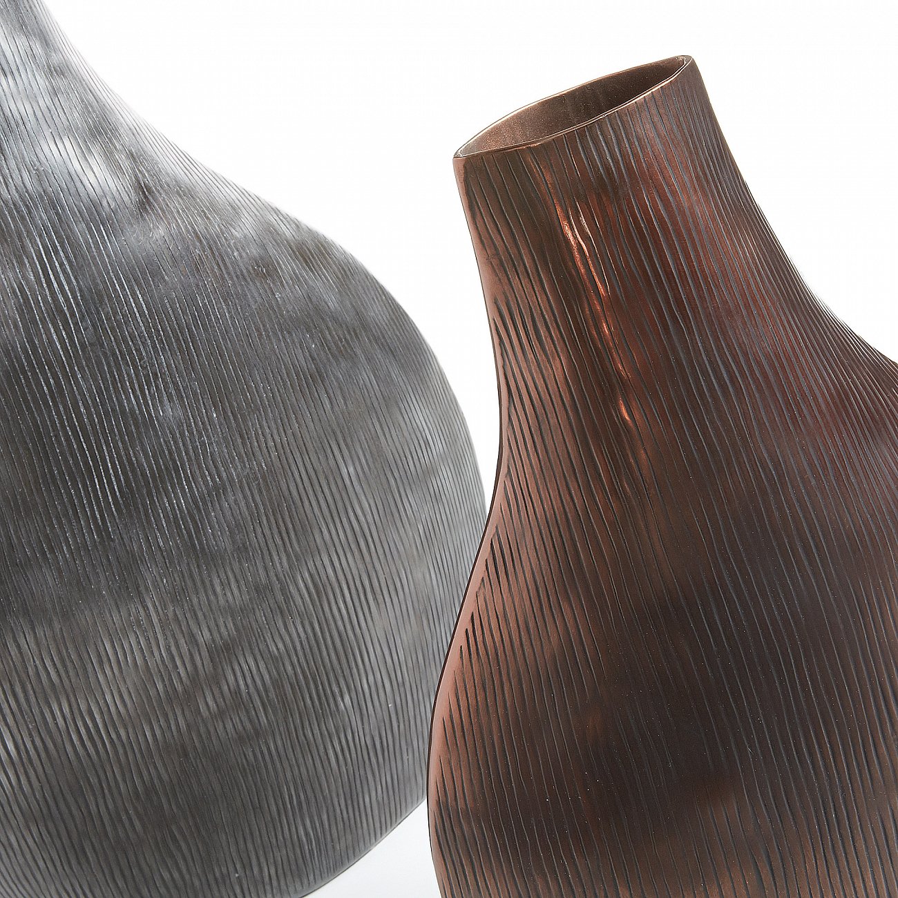 Ваза металлическая медь и графит Bagnor от La Forma, 2 штуки LA FORMA ДИЗАЙНЕРСКИЕ 343115 Медь;серый  - Вид №2