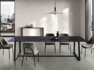 Прямоугольный стол из керамогранита