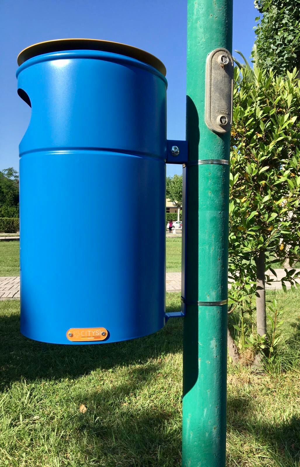 Наружная металлическая стойка для мусора с крышкой CITYSì TIC TAC ARCH-00082322 - Вид №3