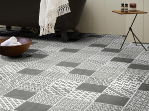 Нескользящий виниловый пол