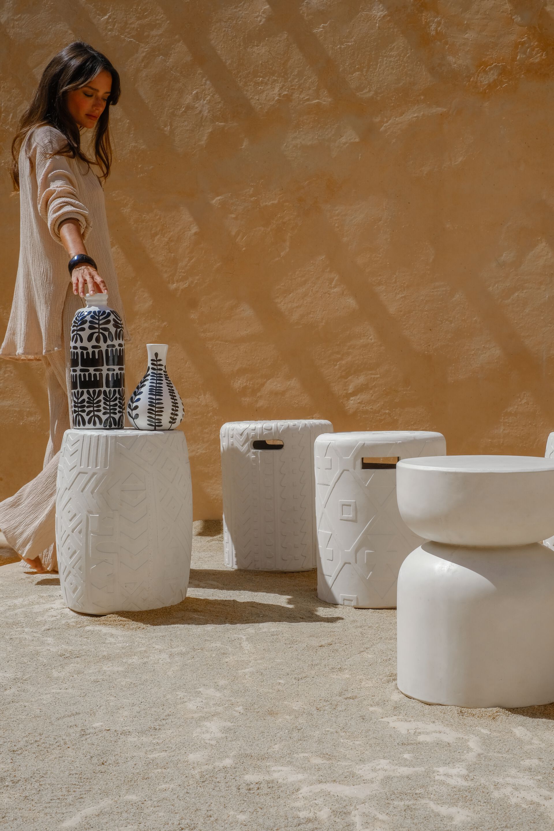 Низкий садовый стул из волокнистого бетона cbdesign Space ARCH-00065675 - Вид №1