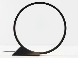 Artemide Светодиодный торшер из алюминия "o"