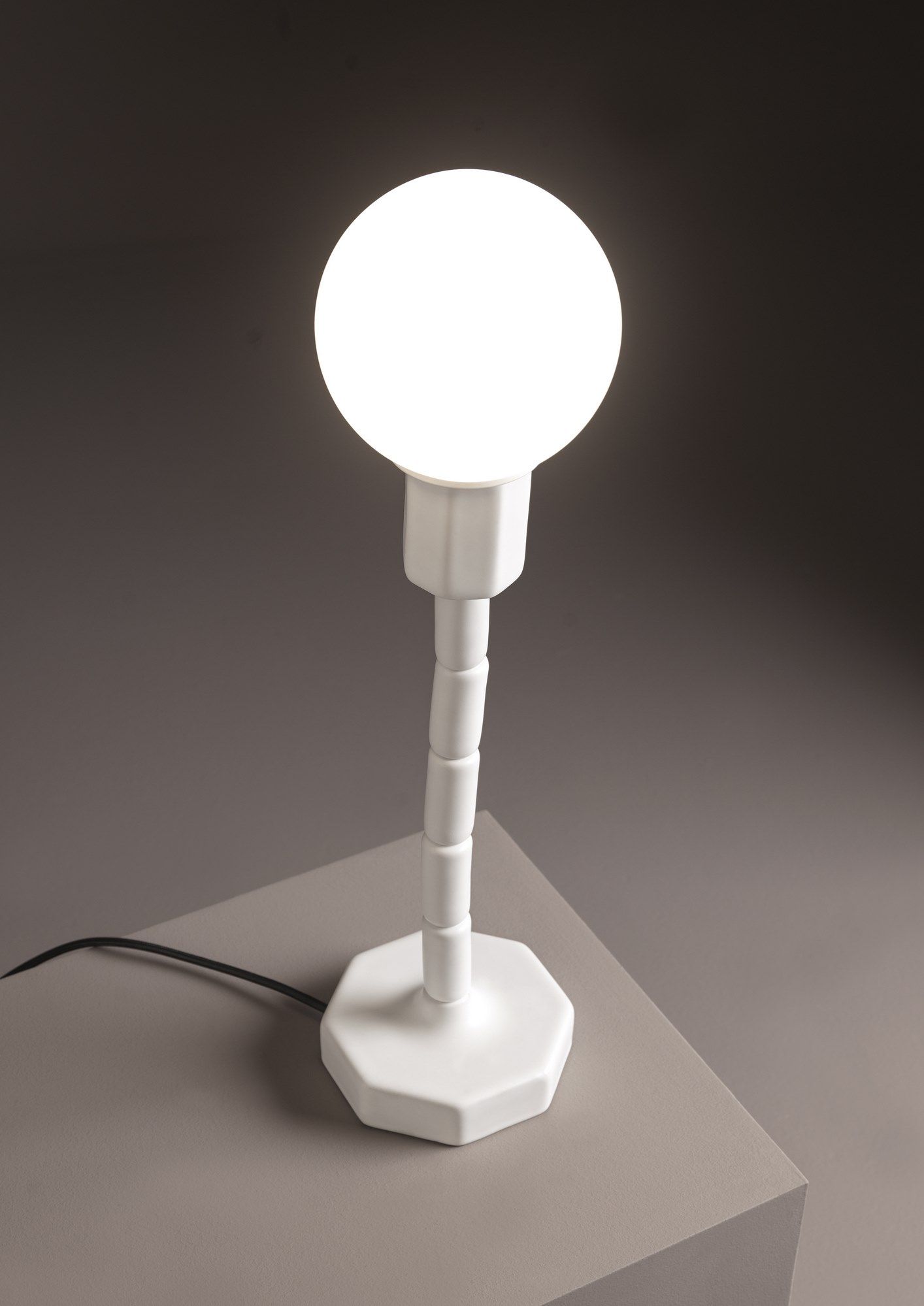 Керамическая светодиодная настольная лампа Ceramica Flaminia макияж ARCH-00140860 - Вид №16