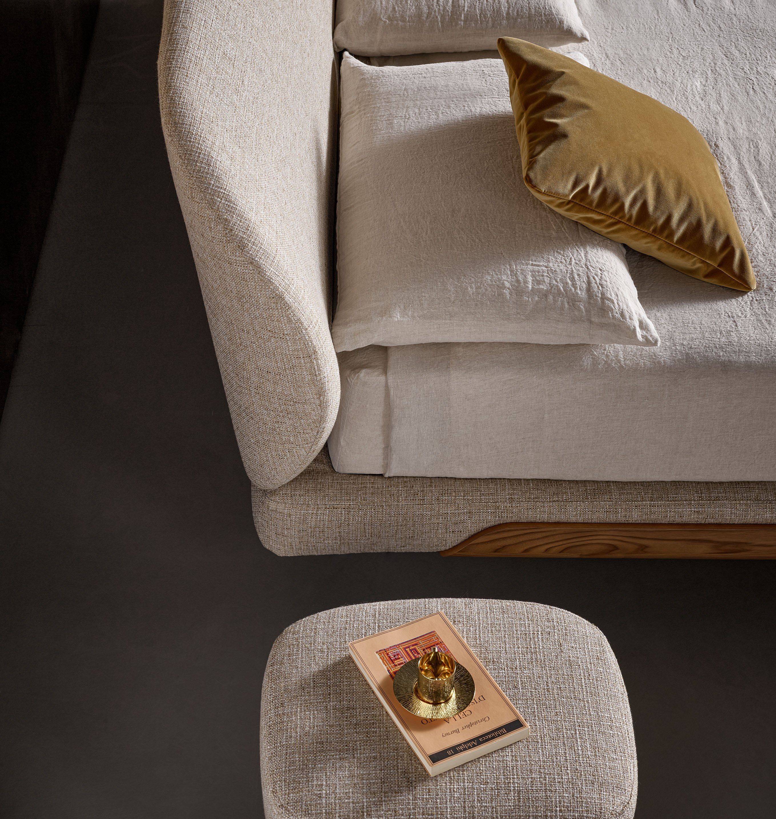 Двуспальная мягкая кровать из ткани BONALDO Olos ARCH-00043469 - Вид №4