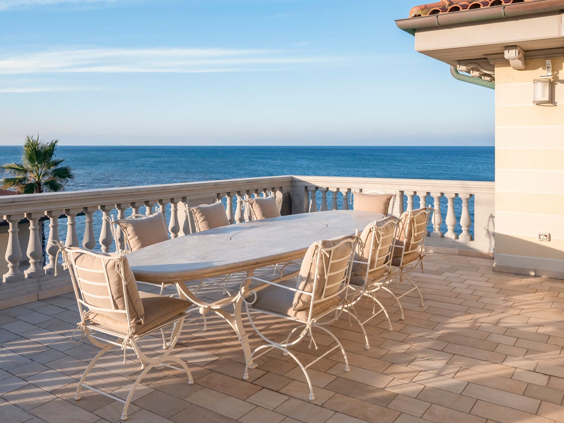 Каменный овальный садовый стол GH LAZZERINI Tavolo in pietra 8 ARCH-00086558