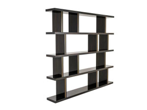 Книжный магазин в день