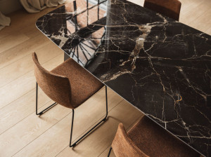 Стул для салазок из ткани