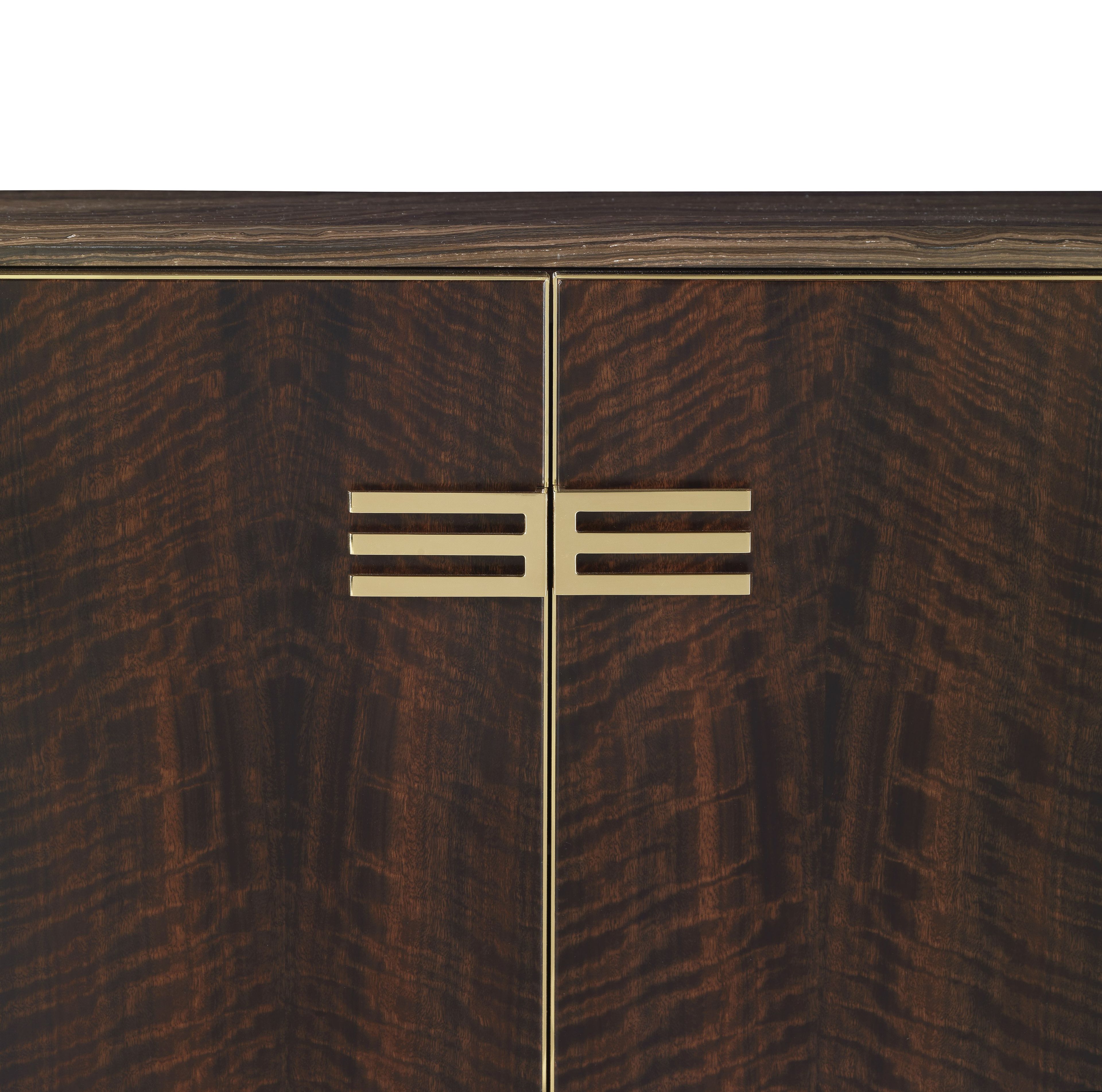 Шкаф из эвкалипта с распашными дверями ETRO Home Interiors Klee ARCH-00062453 - Вид №2