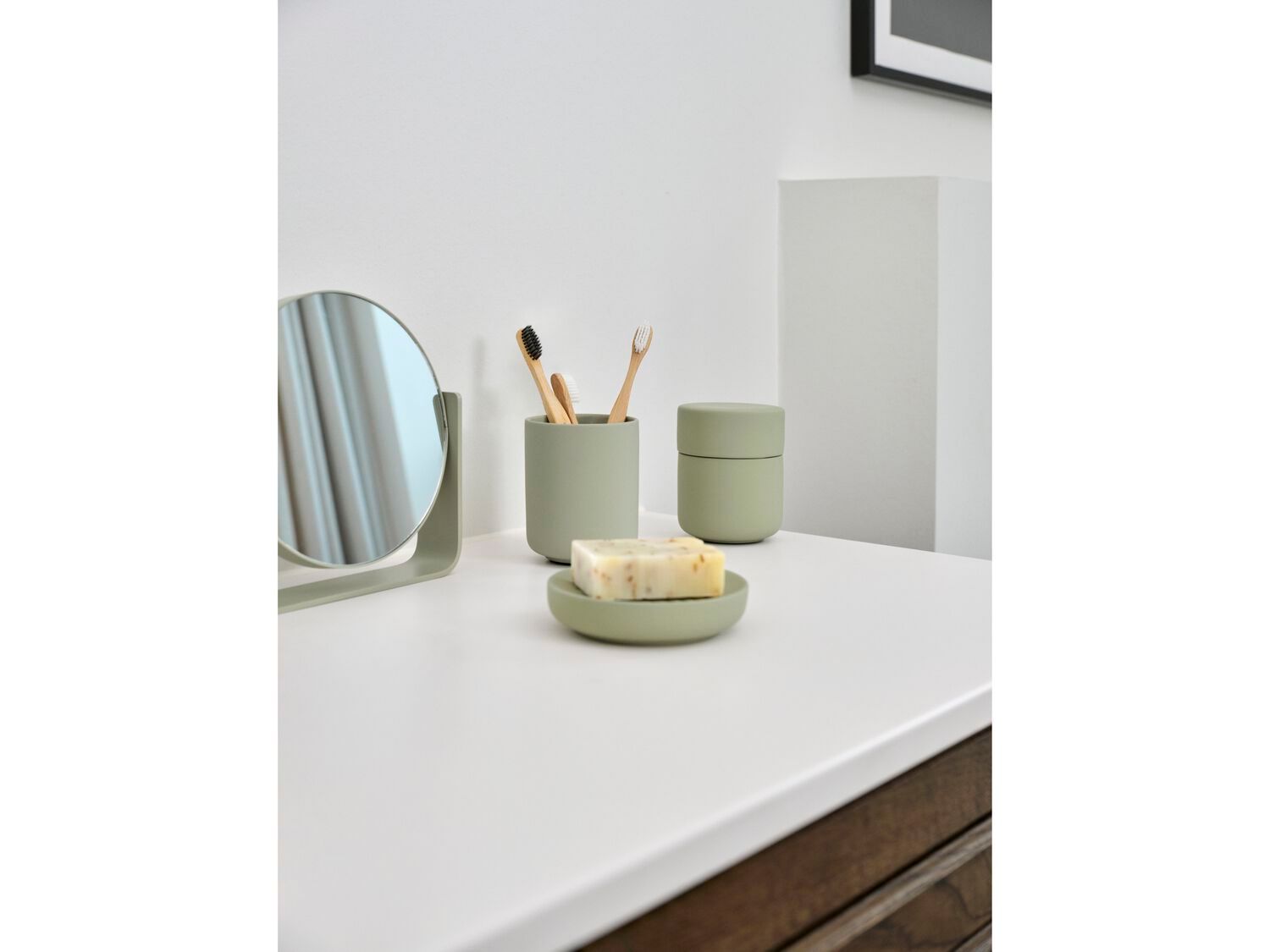 Фарфоровый держатель для макияжа ZONE DENMARK Ume ARCH-00055384 - Вид №9