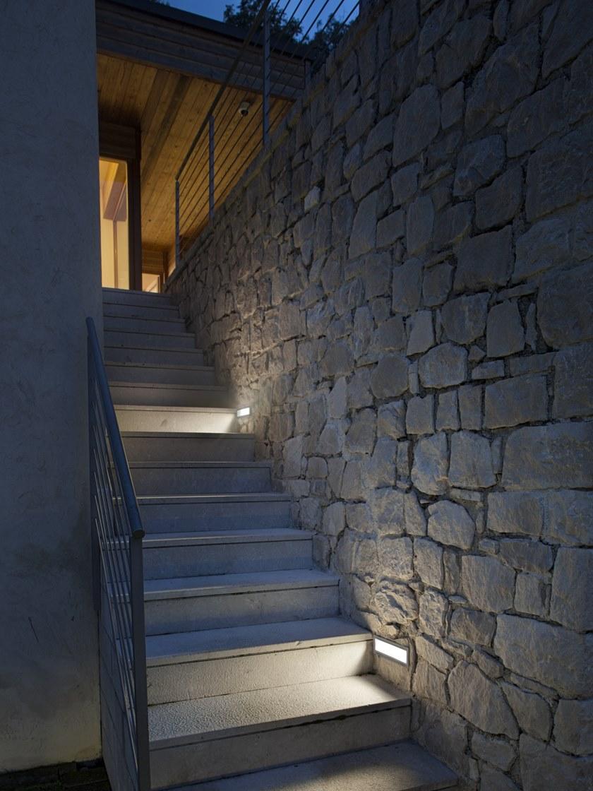 Linea Light Group Светодиодный настенный светильник для улицы из алюминия sun-id-1393530 - Вид №1