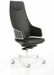 Luxy Регулируемое по высоте кресло руководителя с 5 спицами и колесами Italia