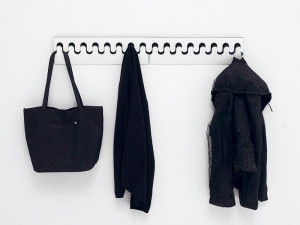 Вешалка для ламината