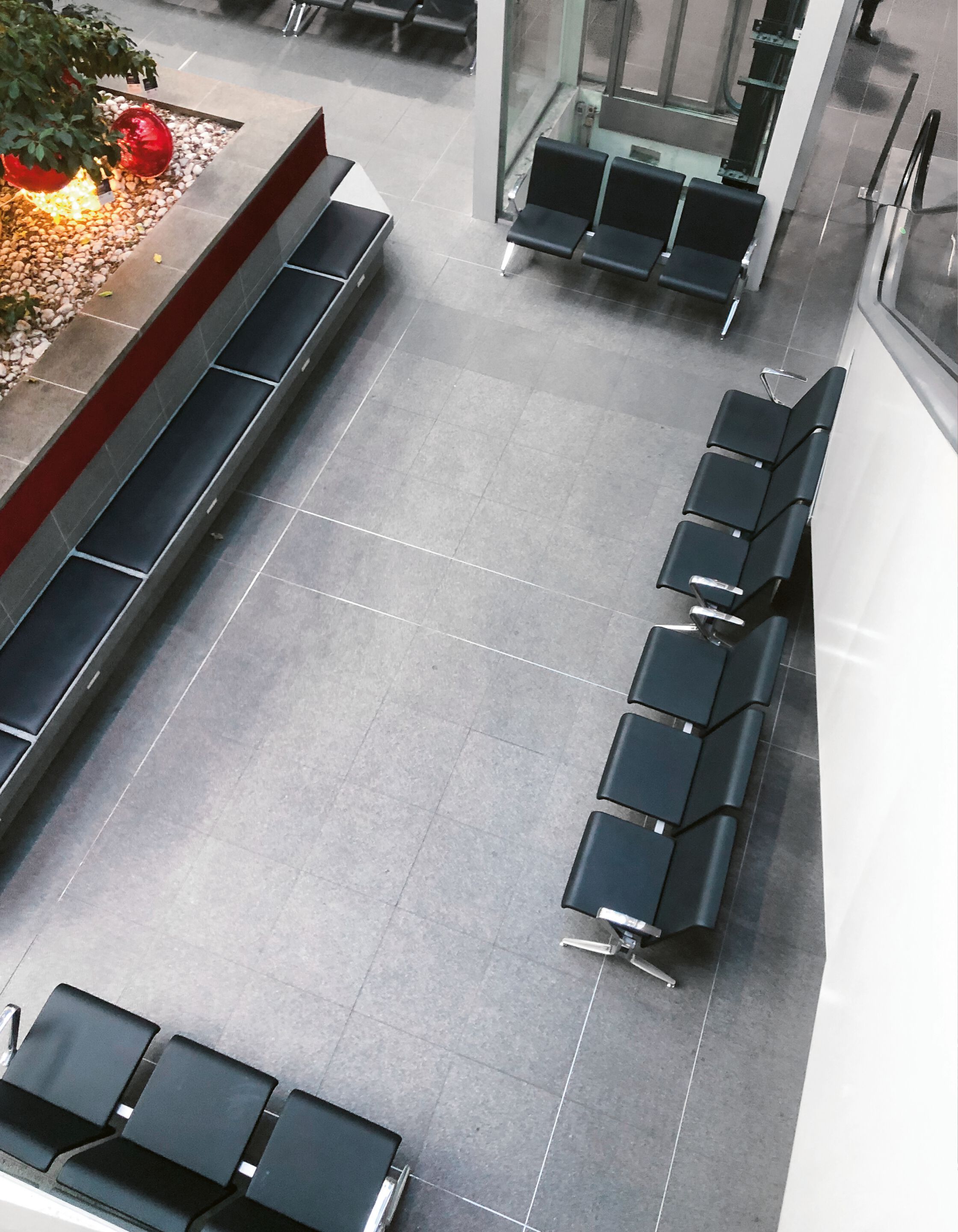 Сидя на деревянном баре Sesta Linate ARCH-00081043 - Вид №3