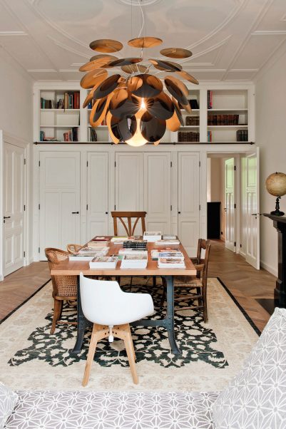 086353 Люстра 88 бежевая матовая Marset Discoco  - Вид №1