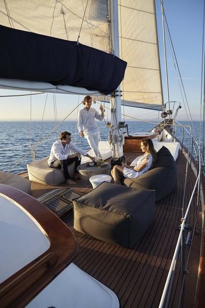 GANDIABLASCO Низкий круглый садовый столик из нержавеющей стали Aram sun-id-1347050 - Вид №5