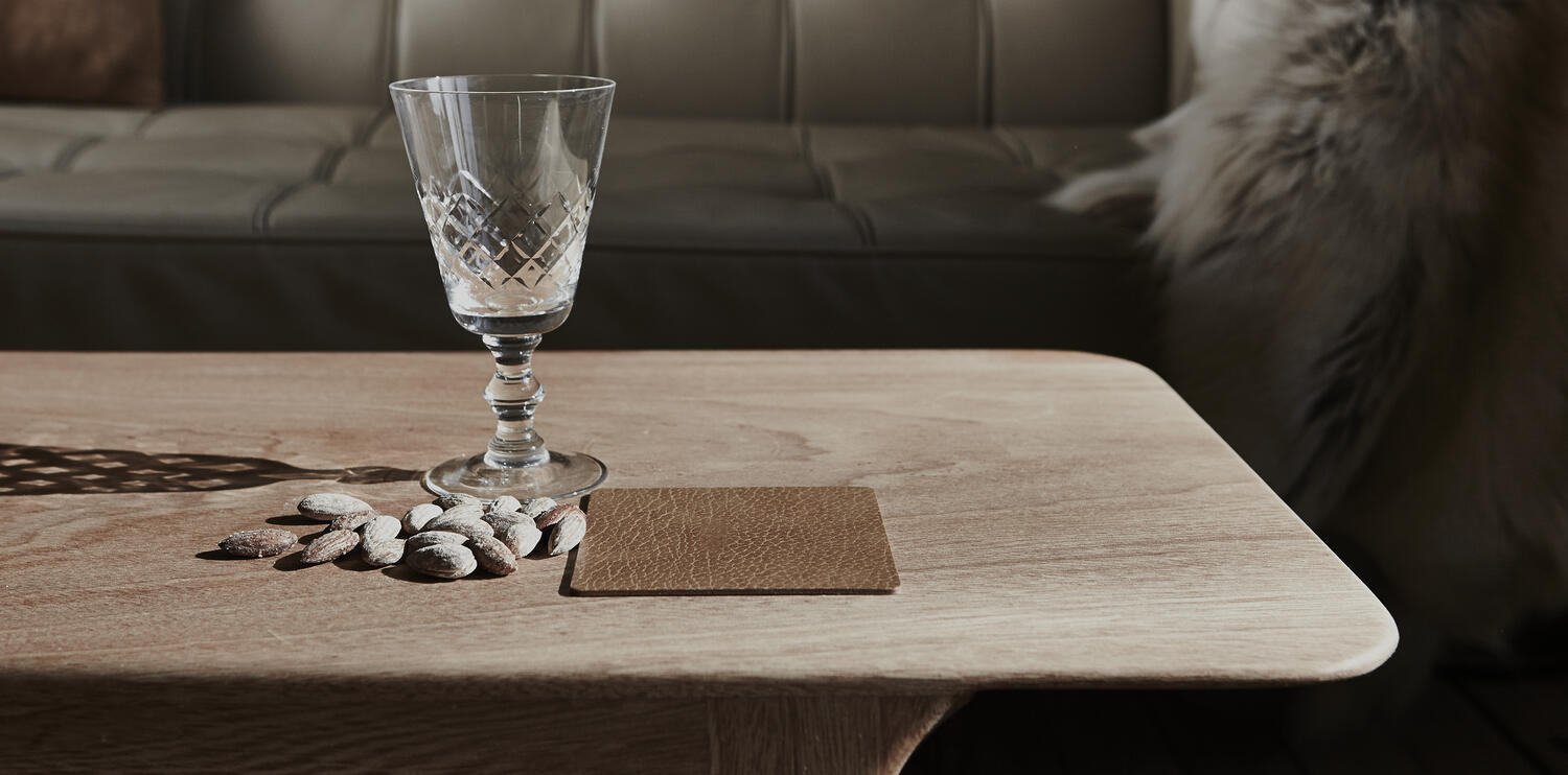 98356 BULL nature подстаканник квадратнаый 10x10 см, толщина 2мм;LIND DNA - Вид №1