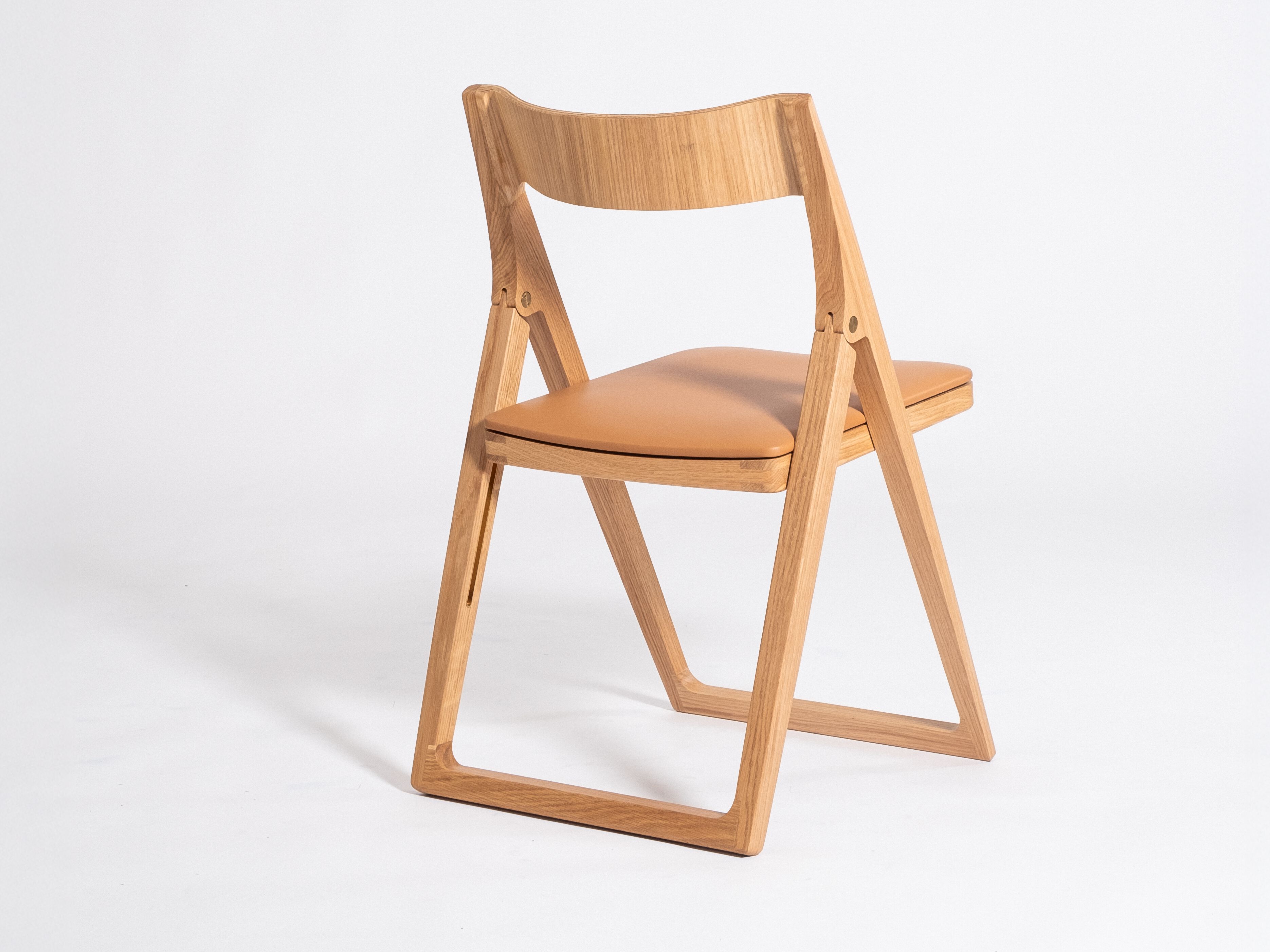 Складной стул из дуба с мягким сиденьем Patrick Jouin Edition MONK ARCH-00149110 - Вид №1