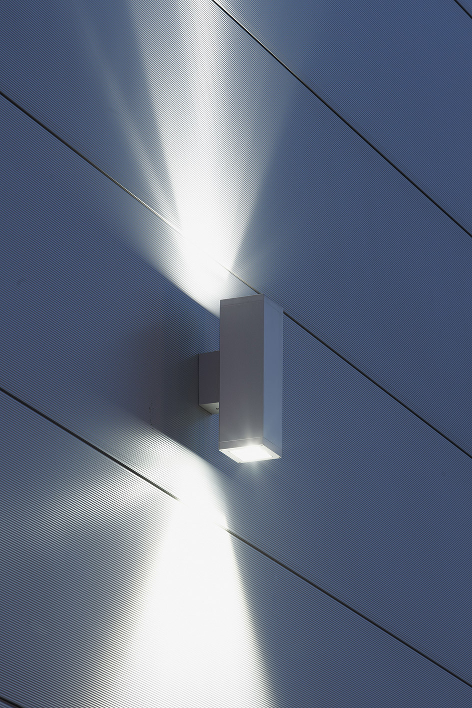 8438168 Подсветка стены Platek TETRA 75 Applique  TETRA 75 Wall lamp - 3 LED 4000K 44°  - Вид №3