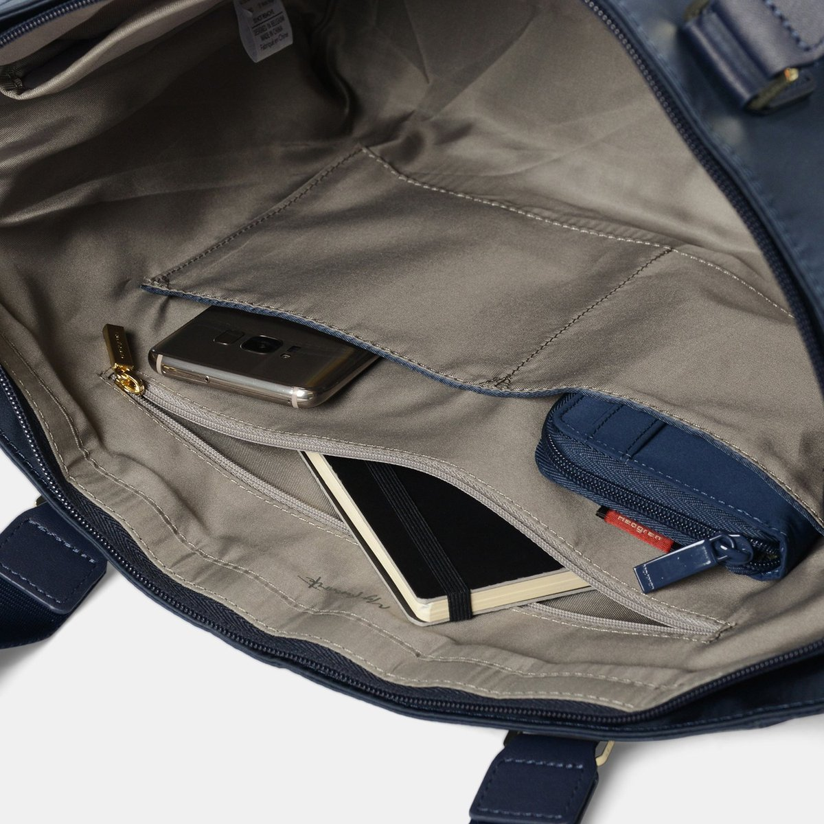 HCHMB02/131-01 Сумка HCHMB02 Zirconia Tote 14.1 Hedgren Charm Business  - Вид №4