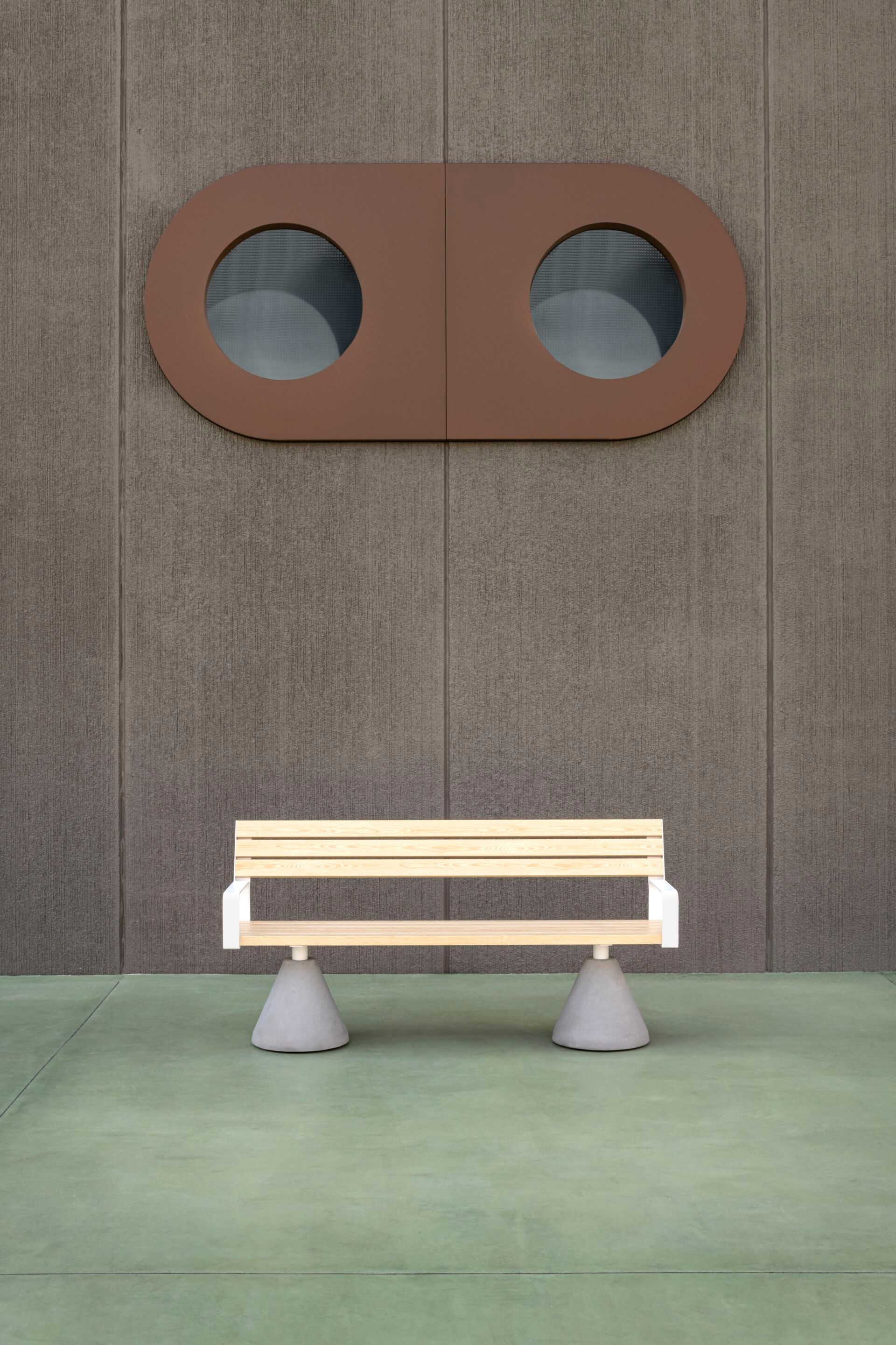 Алюминиевая скамья со спинкой и коническим основанием Urbantime Вечнозеленый.040 ARCH-00051312 - Вид №2