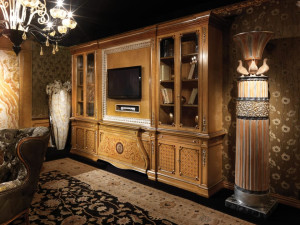 Деревянный настенный книжный шкаф с подставкой для телевизора