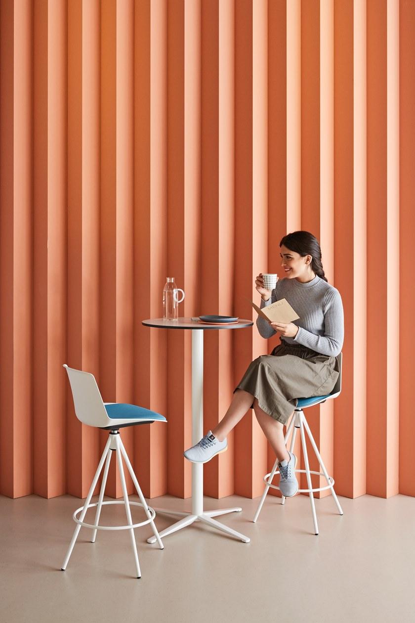 ACTIU Высокий табурет со встроенной подушкой Noom sun-id-1387554 - Вид №4