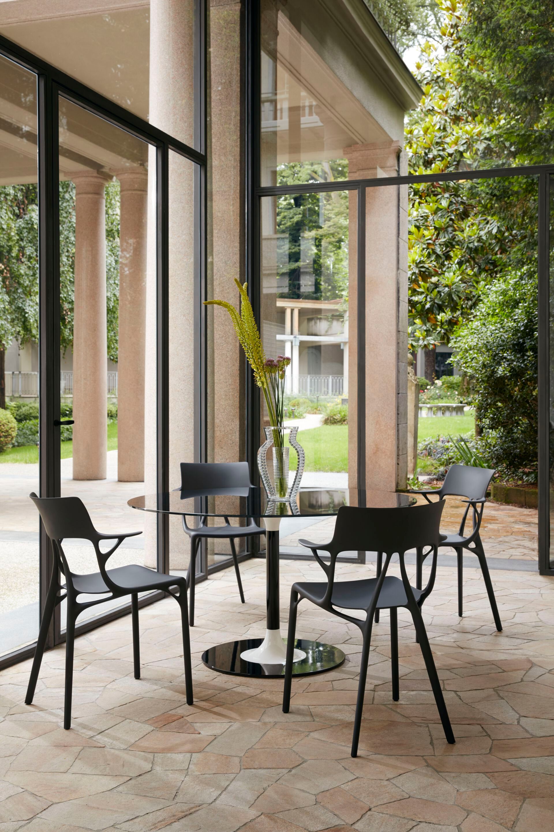 Стул из переработанного инженерного пластика с подлокотниками Kartell A. I ARCH-00030054 - Вид №33