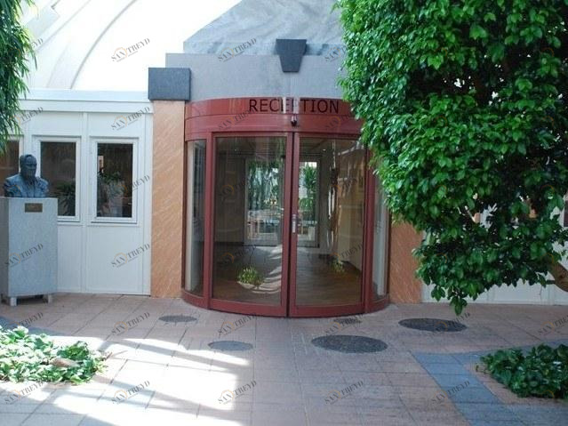 ASSA ABLOY Полуавтоматическая раздвижная дверь Porte automatiche scorrevoli sun-id-1397978