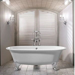 Ванна отдельностоящая Radford RAD-N-SW-OF+FT-RAD-PC