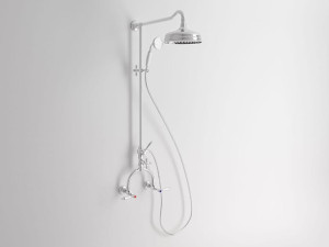 Настенная душевая колонна с ручным душем
