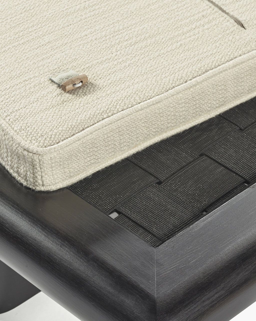 Мягкая скамейка из ткани Serax Мебель от Энн Демельмейстер ARCH-00032250 - Вид №3