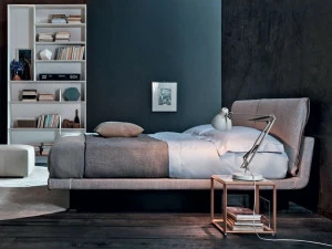 Molteni & C. Кровать-контейнер из ткани с обитым изголовьем