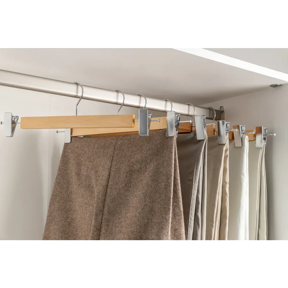 Плечики Spaceo с зажимом: элегантное хранение без деформации 82680668 Плечики с зажимом STLM-0033928 - Вид №6