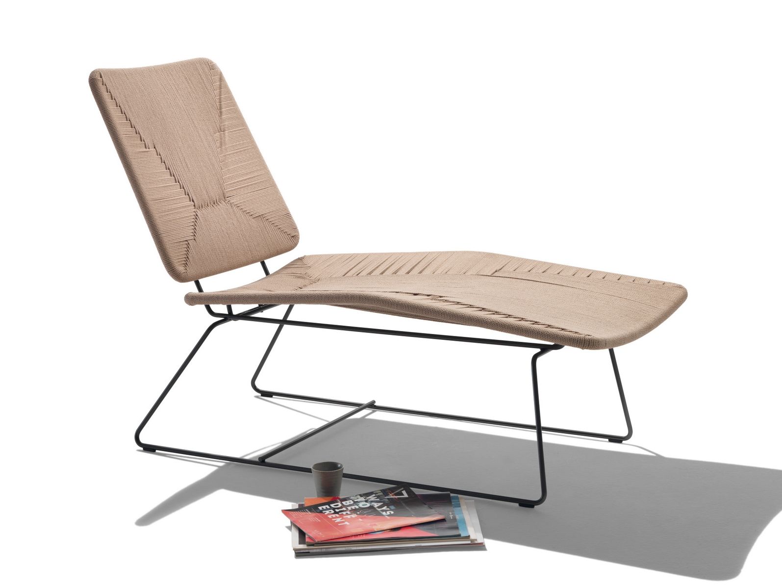 Садовый шезлонг из полипропилена Flexform Echoes Outdoor ARCH-00146139