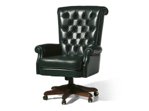 Кожаное вращающееся кресло с колесами
