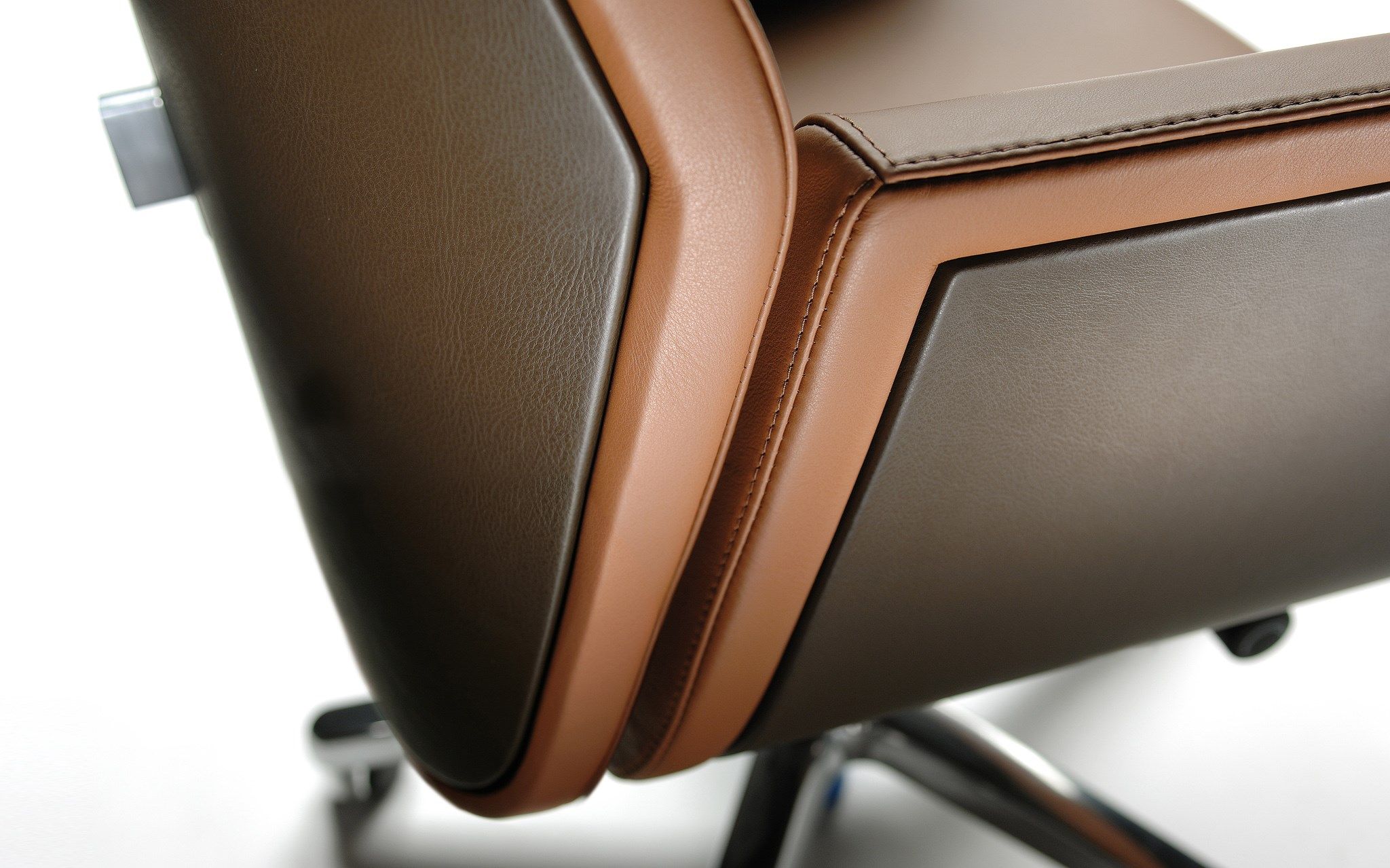 Кожаный поворотный операционный офисный стул ESTEL GROUP Tua ARCH-00092072 - Вид №1