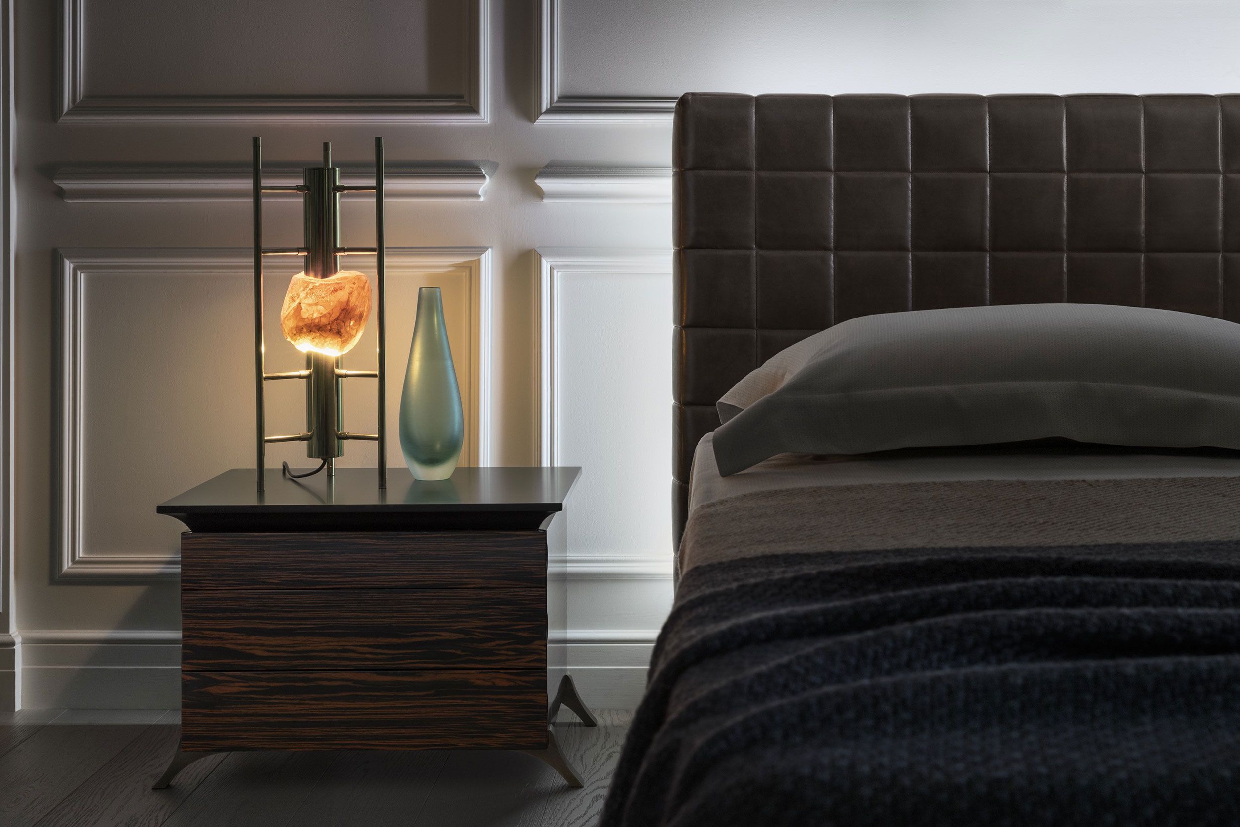 Прямоугольная тумбочка из черного дерева с ящиками OAK дорожки ARCH-00098576 - Вид №1