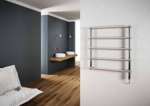 3581570400002 Cordivari Laura Electric, полотенцесушитель электрический 600/530, цвет полированная сталь