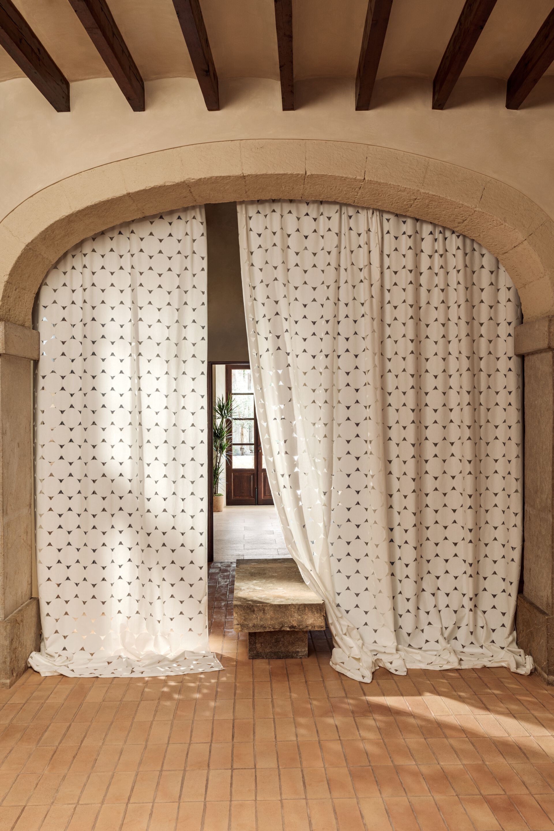 Хлопок и нейлон сплошной цвет ткани Élitis Éphémère ARCH-00015229