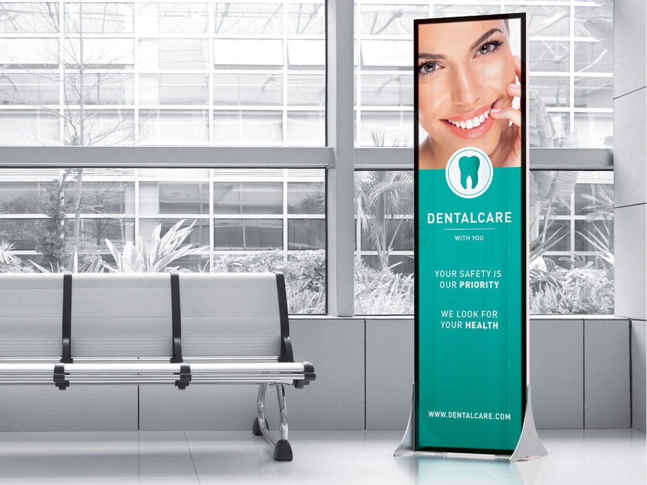 Двухсторонняя яркая напольная стойка Remor Insegne luminose ARCH-00015509