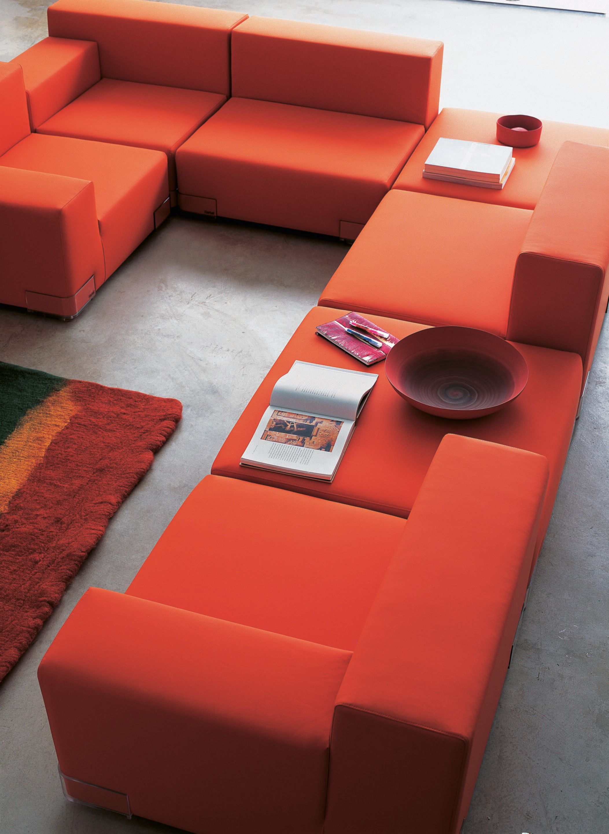 Съемный квадратный пуф из искусственной кожи Kartell Plastics ARCH-00011527